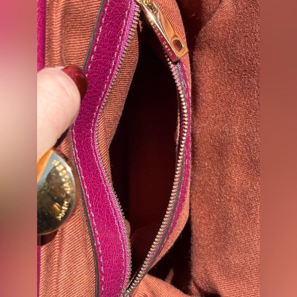 Marc Jacobs Quilted Magenta Shoulder Bag - Picture 7 of 13